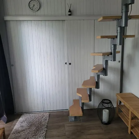Aprólak - Erdőhöz Közeli Alpesi Faház, Pároknak és Családoknak
